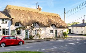 Beautiful Character Thatched Pet Friendly House
